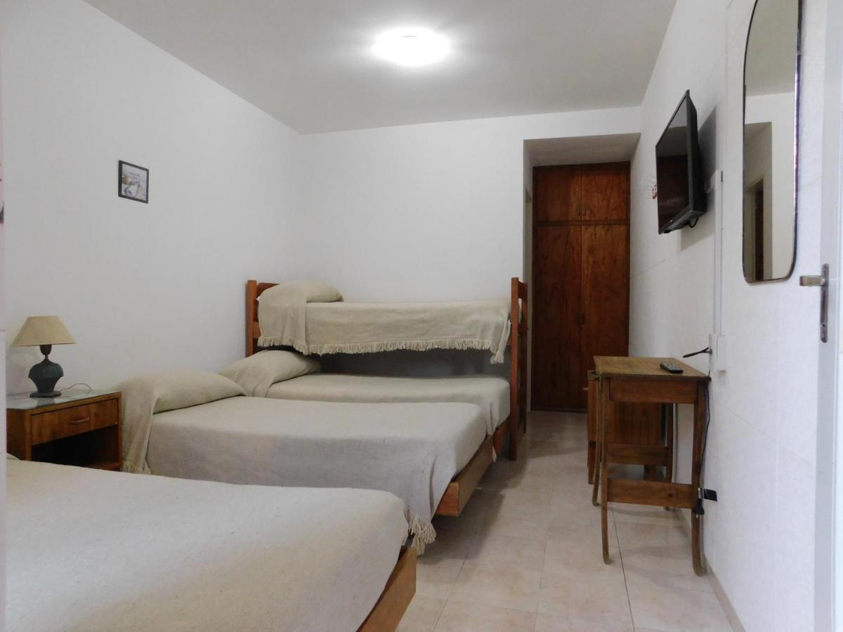 Hosteria Teuly Puerto Madryn Bagian luar foto