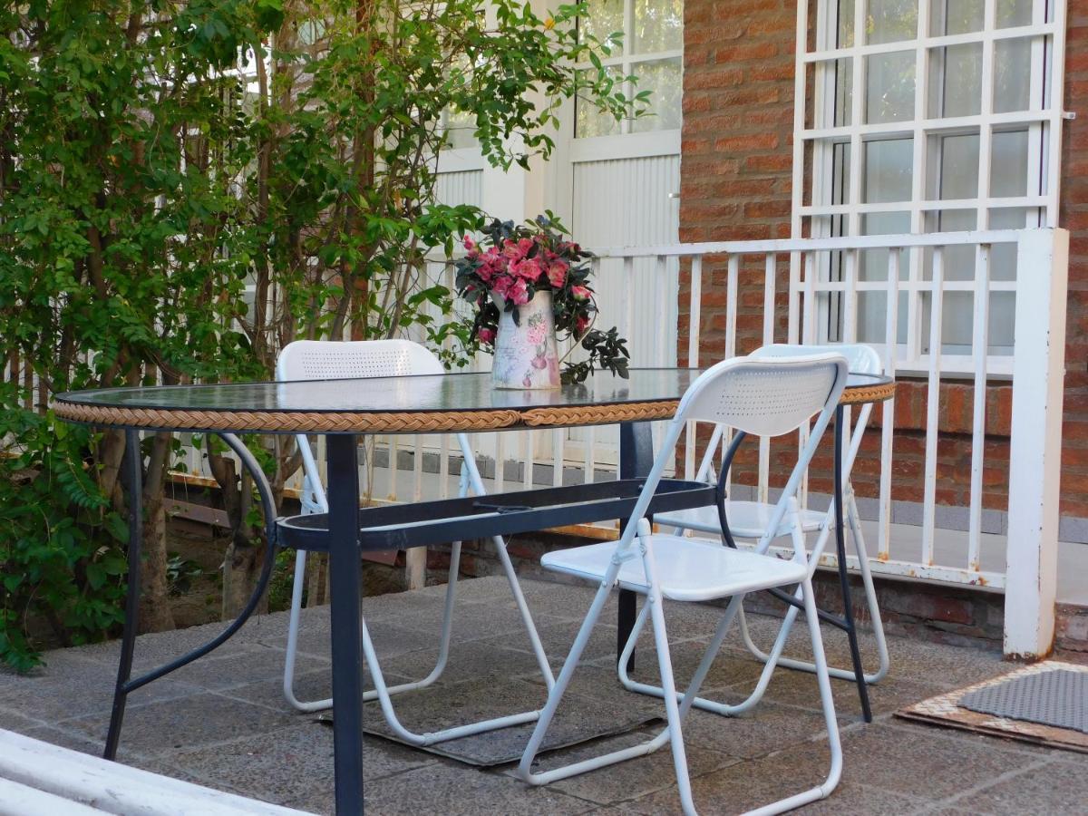 Hosteria Teuly Puerto Madryn Bagian luar foto